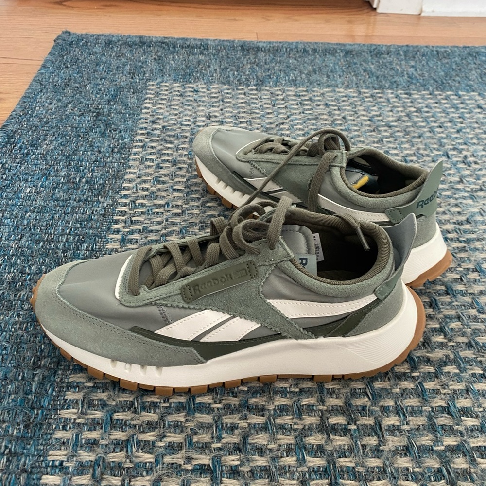 Reebok classic sneakers